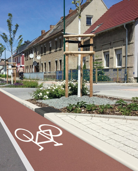 Cycle lanes and SuDs features